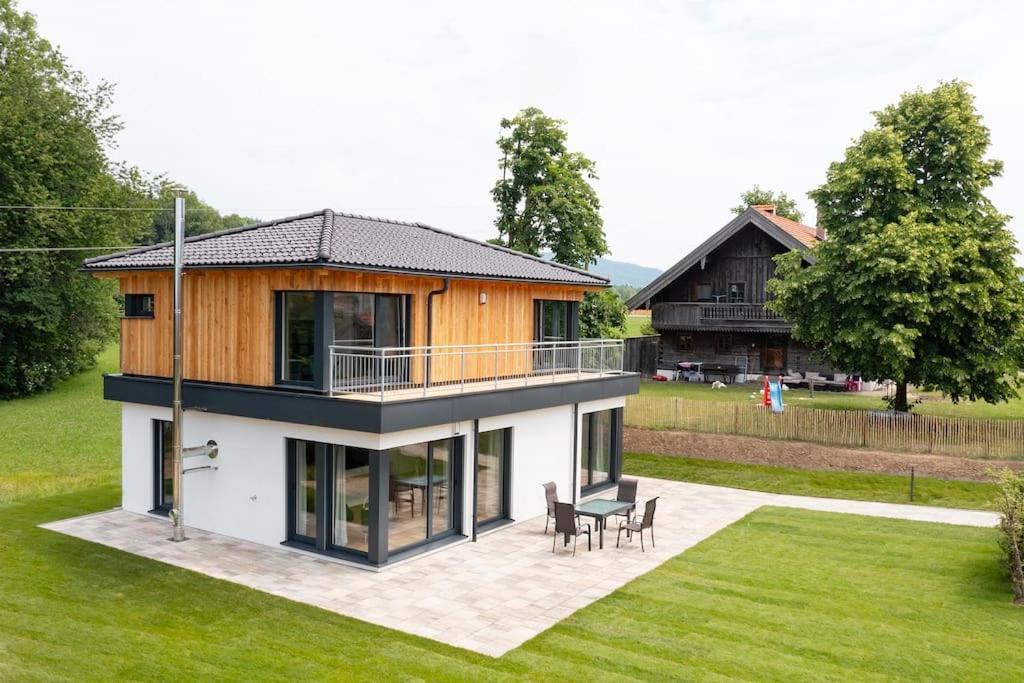 Im Mondseeland Innerschwand エクステリア 写真